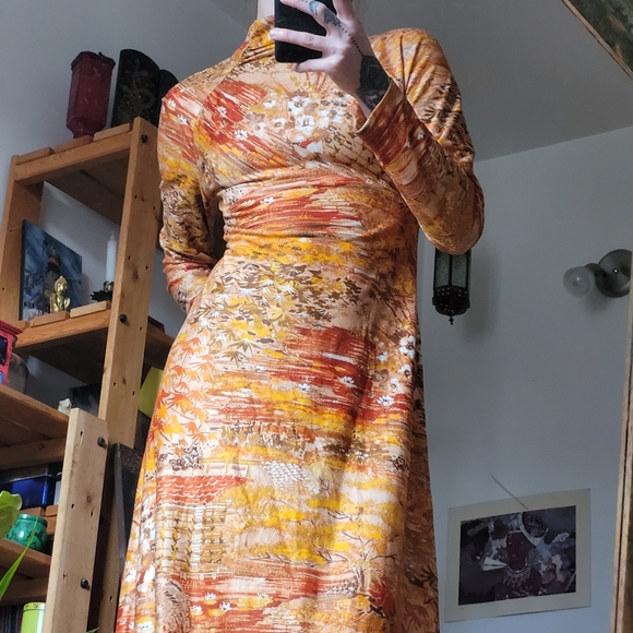 Vintage 70s Wm.G Junior Originals Orange Floral Maple Leaf Long Sleeve Dress - S - Picture 3 of 7